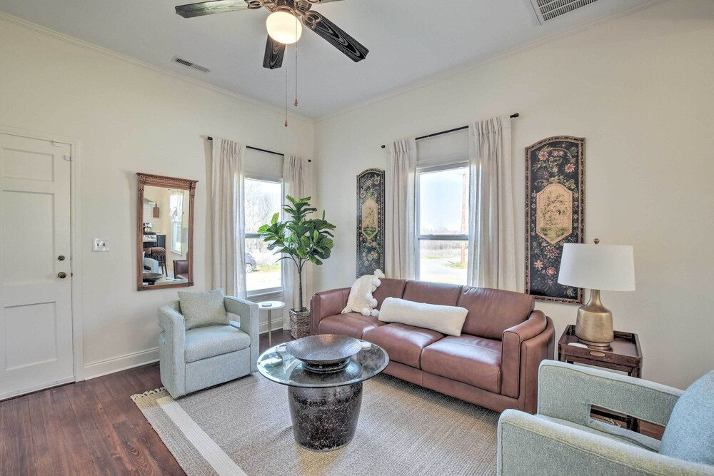 Cozy Home in Historic Area ~ 2 Mi to Main St!