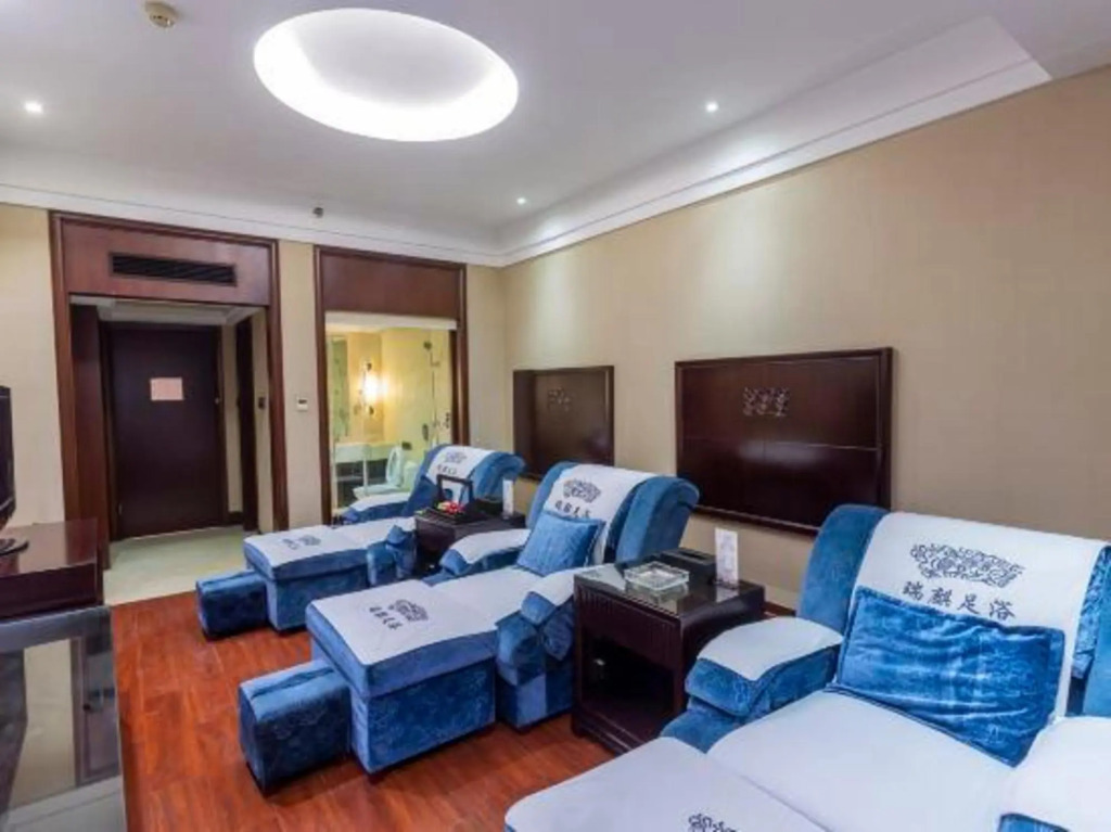 Rich Plaza Hotel