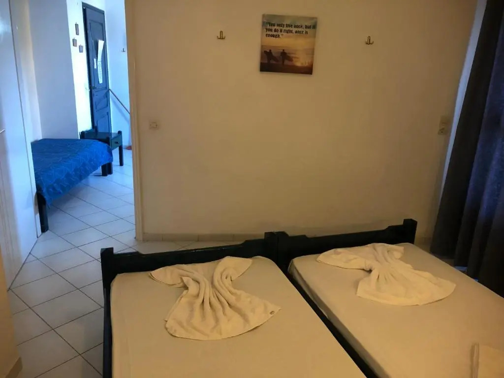 Apartment for 4 Near the Beach