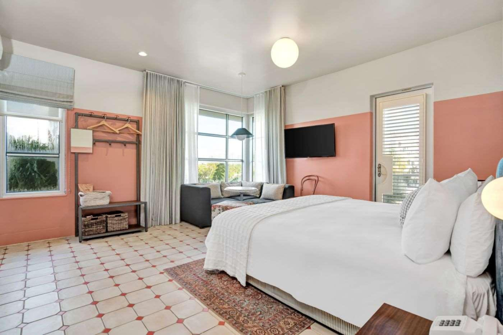 Hotel Trouvail Miami Beach