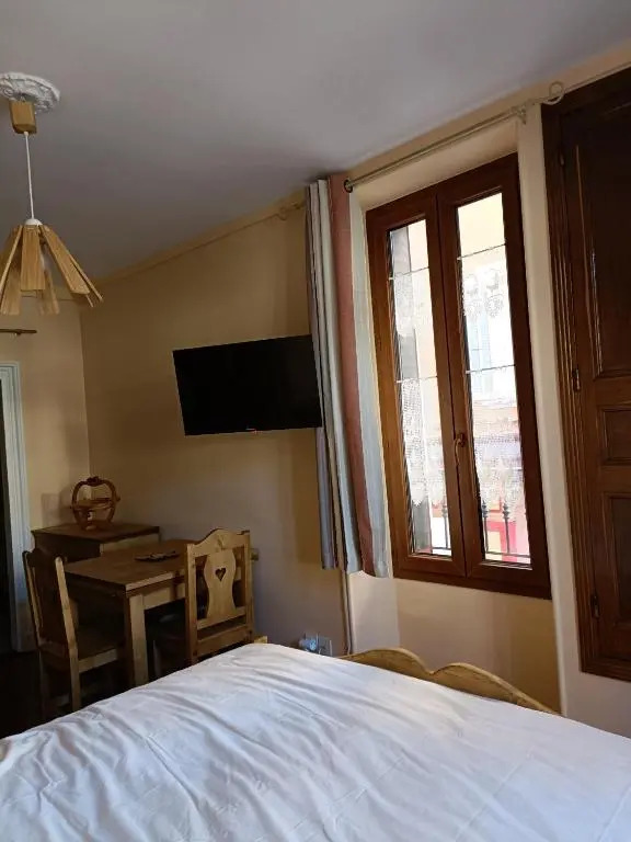Barcelonnette studio 2 personnes - séjour 2 nuits minimum - 7 nuits maxi