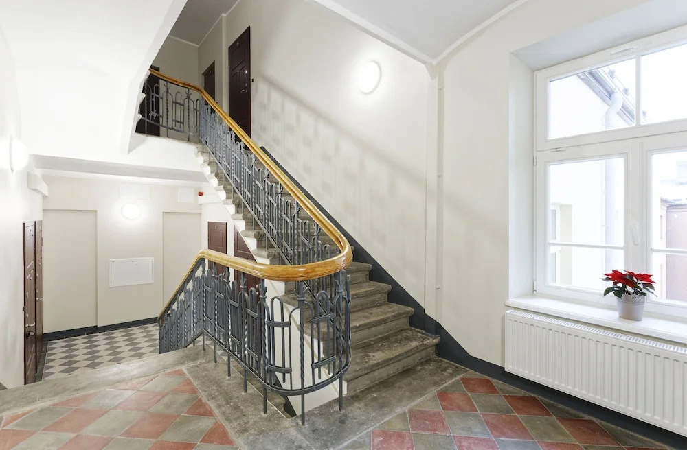 Elegance Apartments