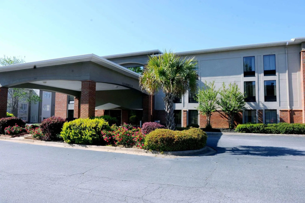 Spark by Hilton Alpharetta Roswell