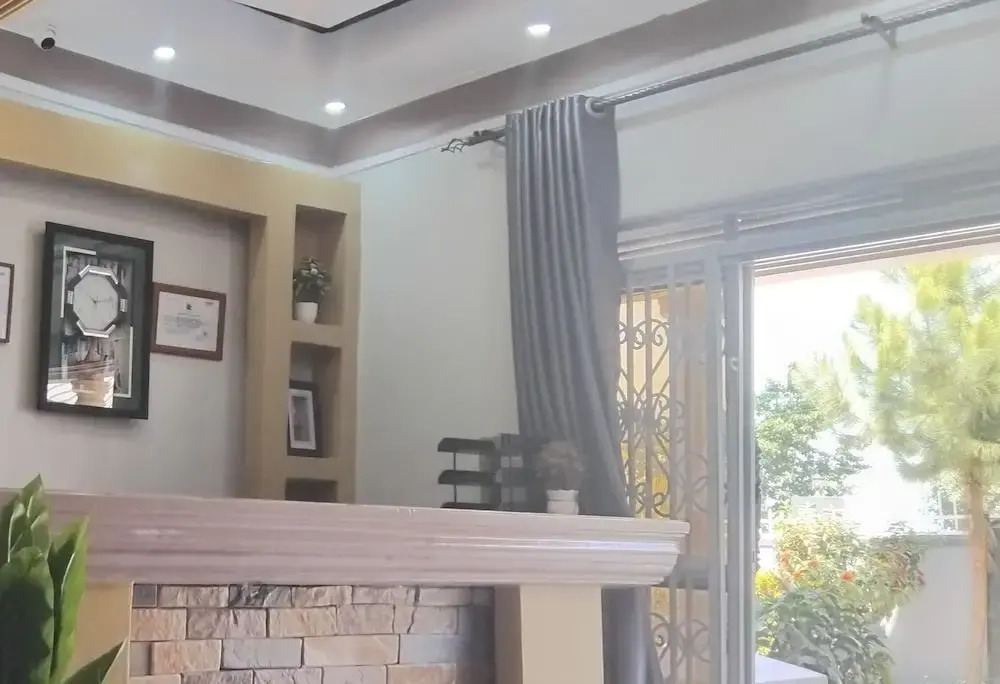 Meltonia Luxury Inn