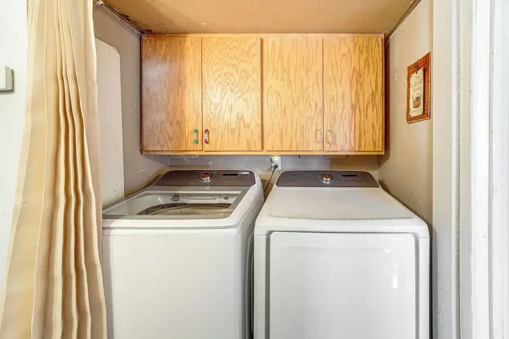Furnished Patio! Family-friendly Tulsa Townhome