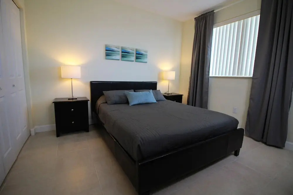 Coral Way by GWC
