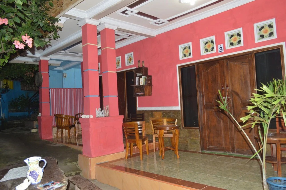 Gili Tralala Hostel