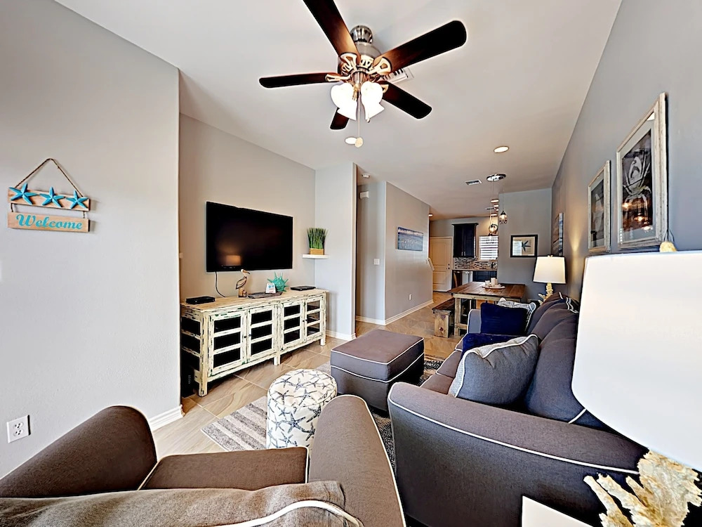 Shorely Our Paradise - 4 Br Townhouse