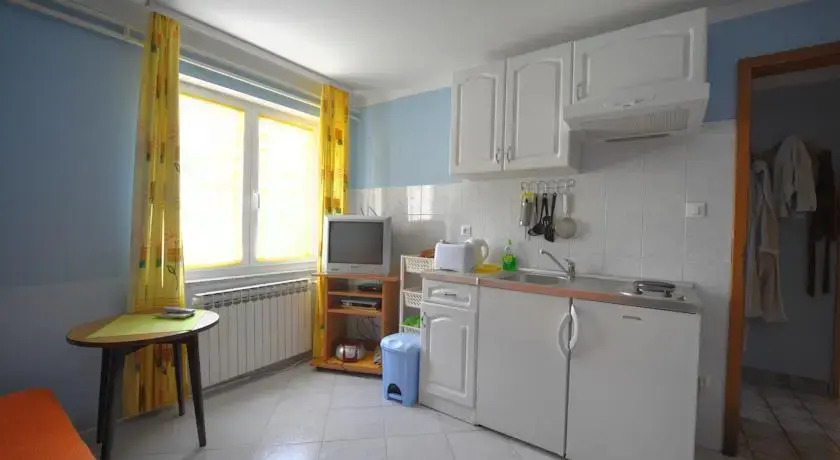 Apartments Skorup