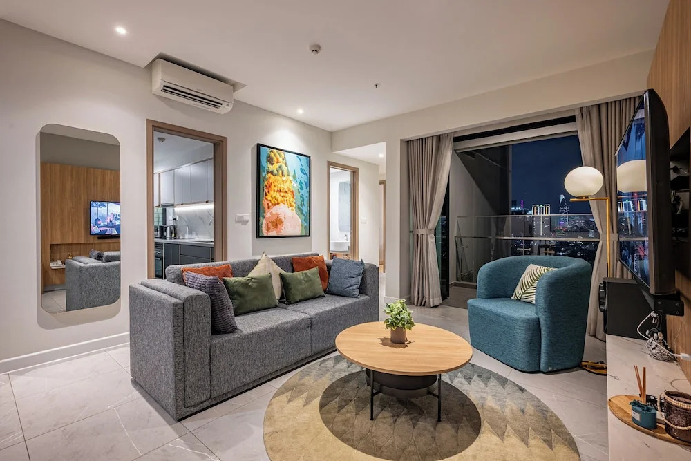 Zenity & D1 Mension Apartment by NIDOVA