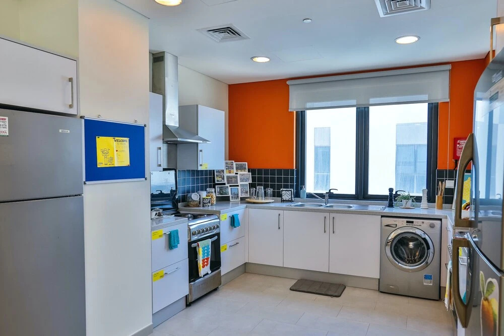 Ensuite Rooms and Studios - DUBAI