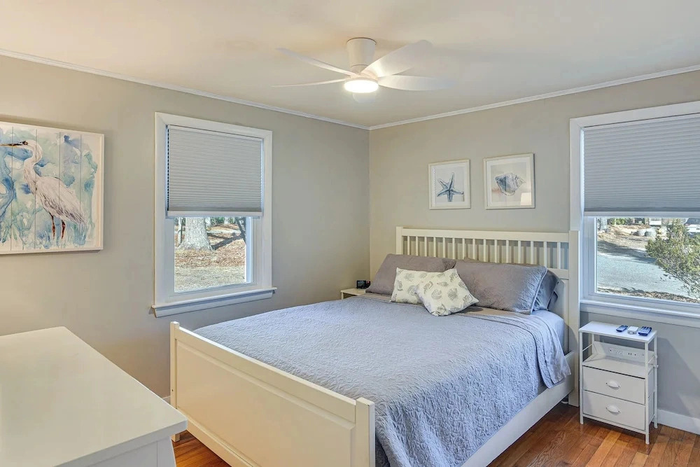 < 1 Mi to Craigville Beach: Home w/ Patio & BBQ