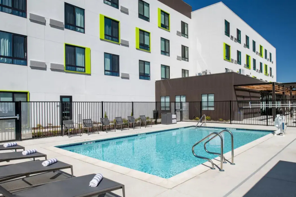 Courtyard by Marriott Modesto North