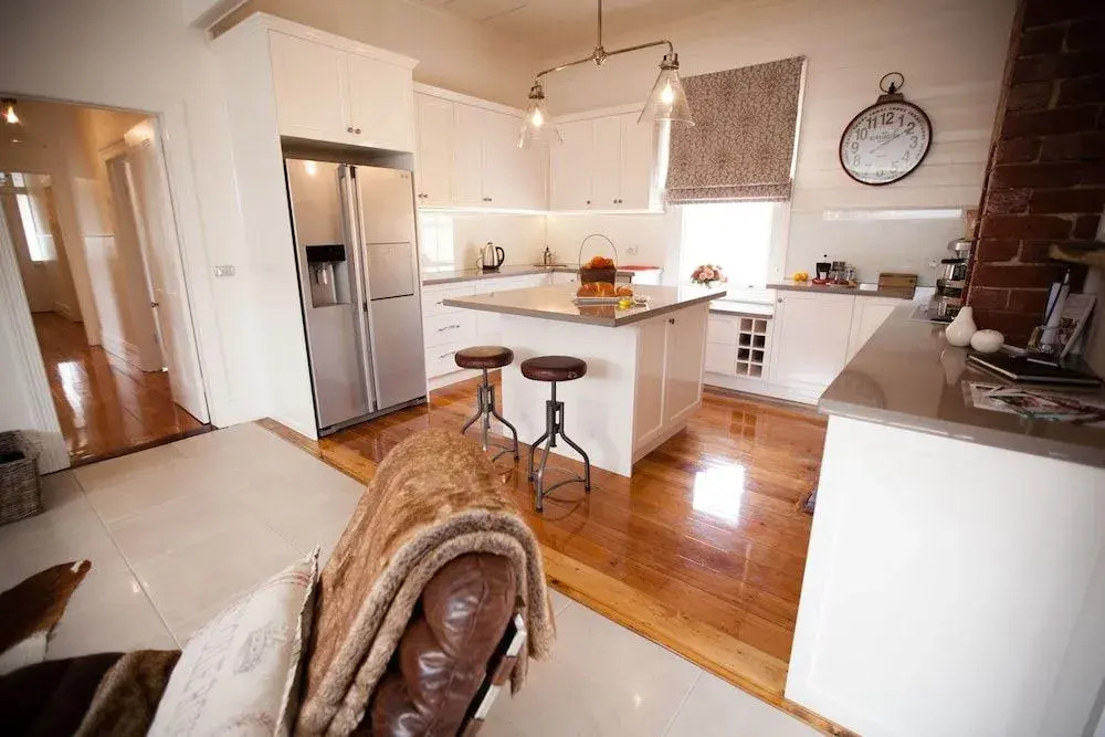 Belmont at Beechworth 2 bedrooms, 2 bathrooms, 2 couples