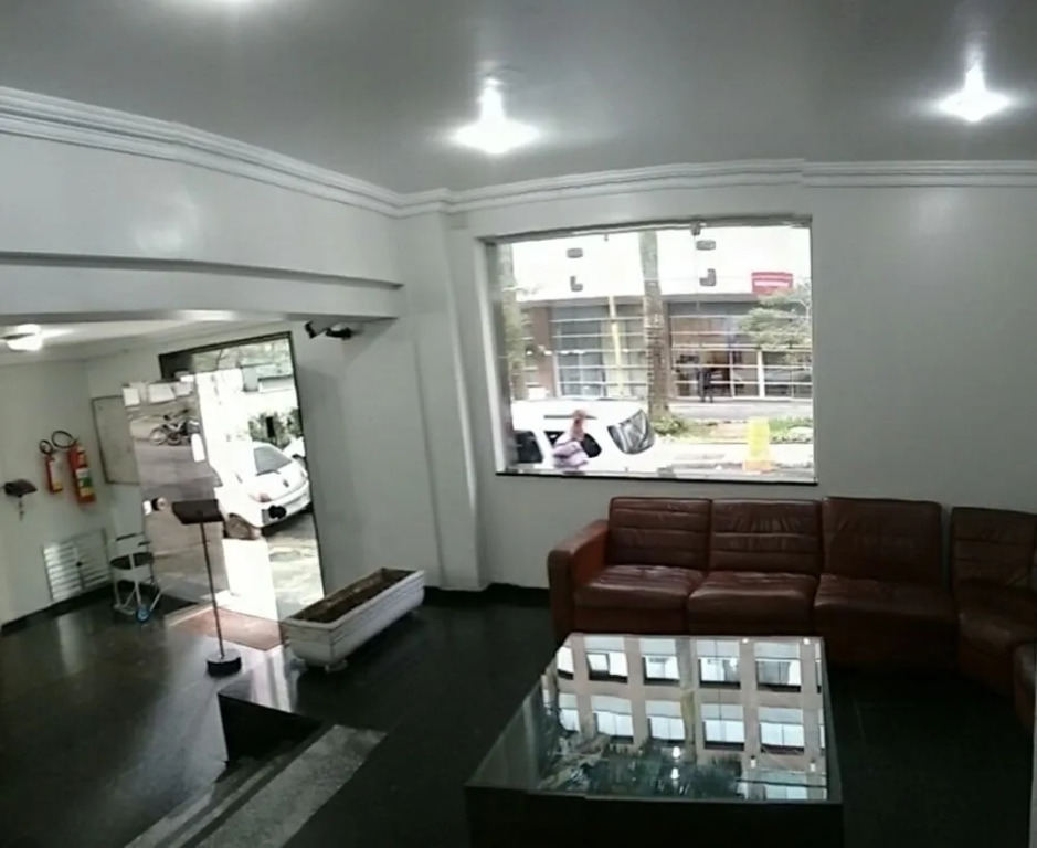 Center Plaza Hotel
