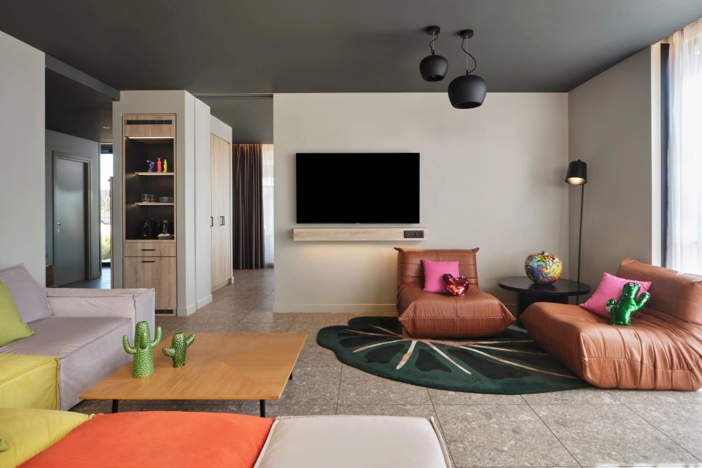 Moxy Athens City