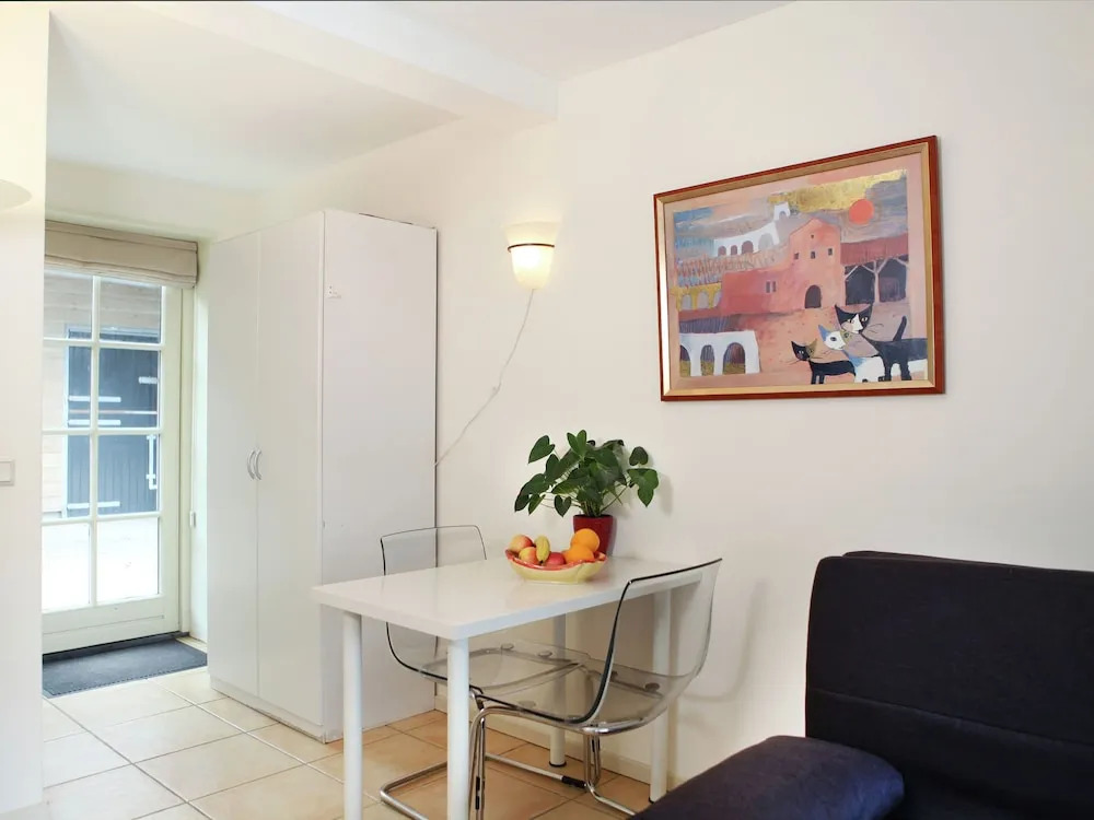 Studio Just a Few Hundred Meters From the Sea