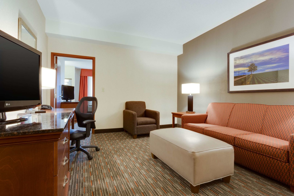 Drury Inn & Suites St. Louis/OFallon, IL