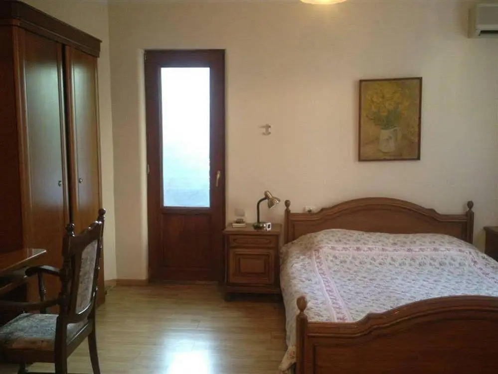 Bavly Hostel