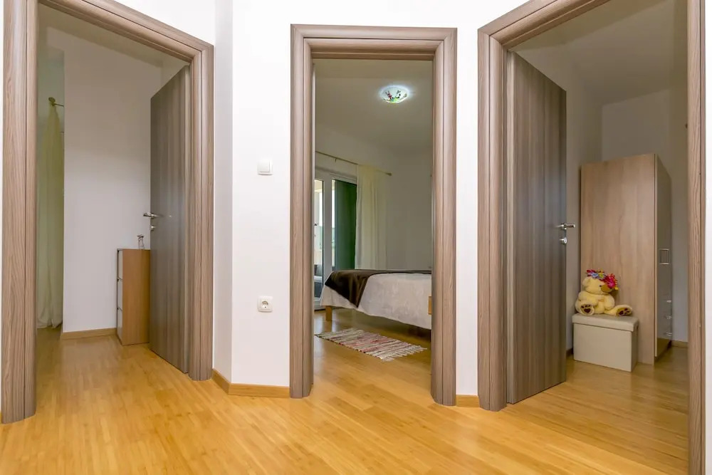 House Aria