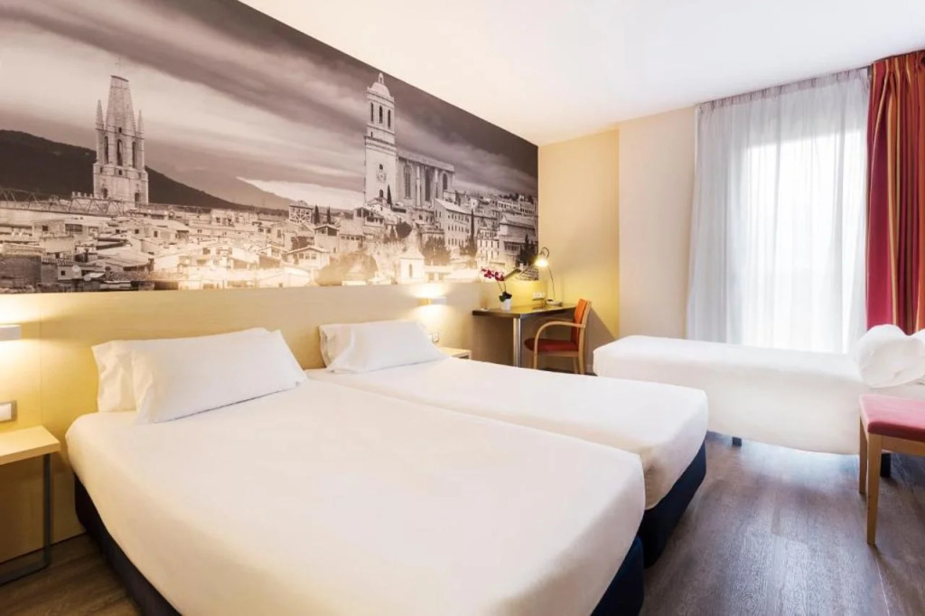 B&B HOTEL Girona 3