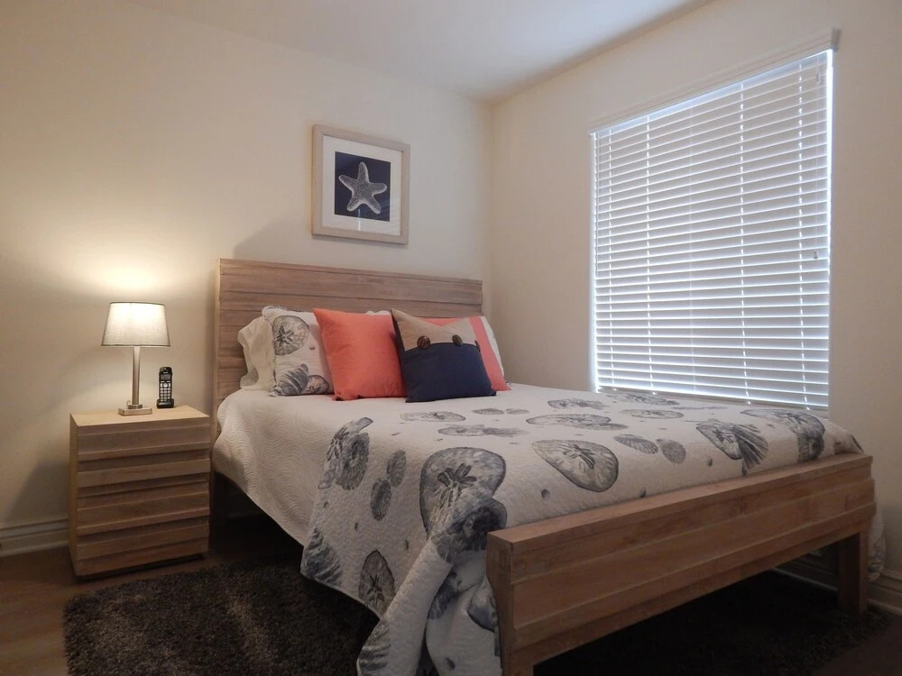 330 San Luis Avenue 3 Bedroom Condo by Redawning