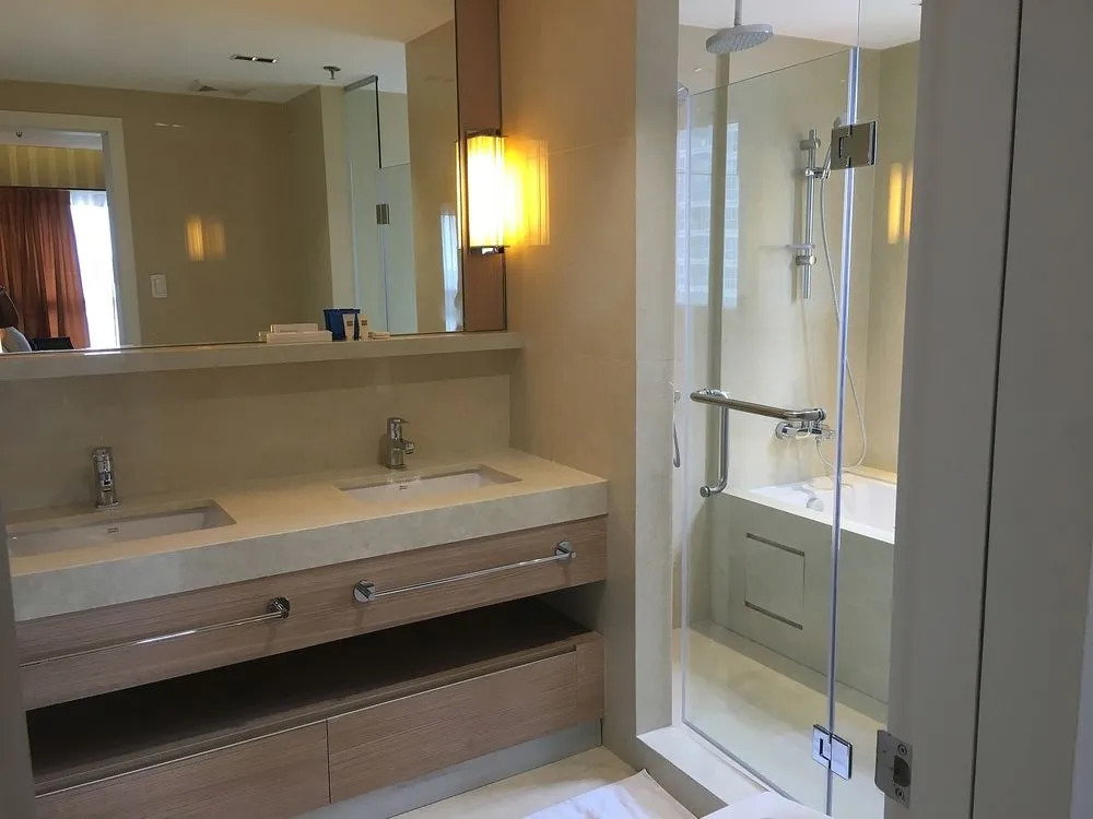 Shang Luxury Suites
