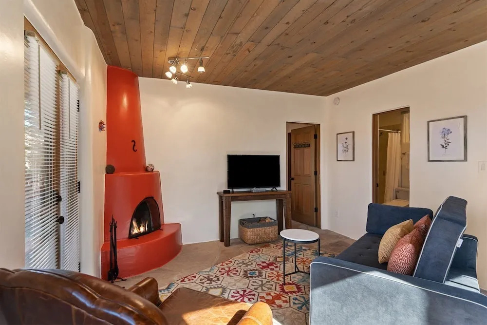 Cielito - Two Kiva Fireplaces Walk to Canyon Rd and the Plaza