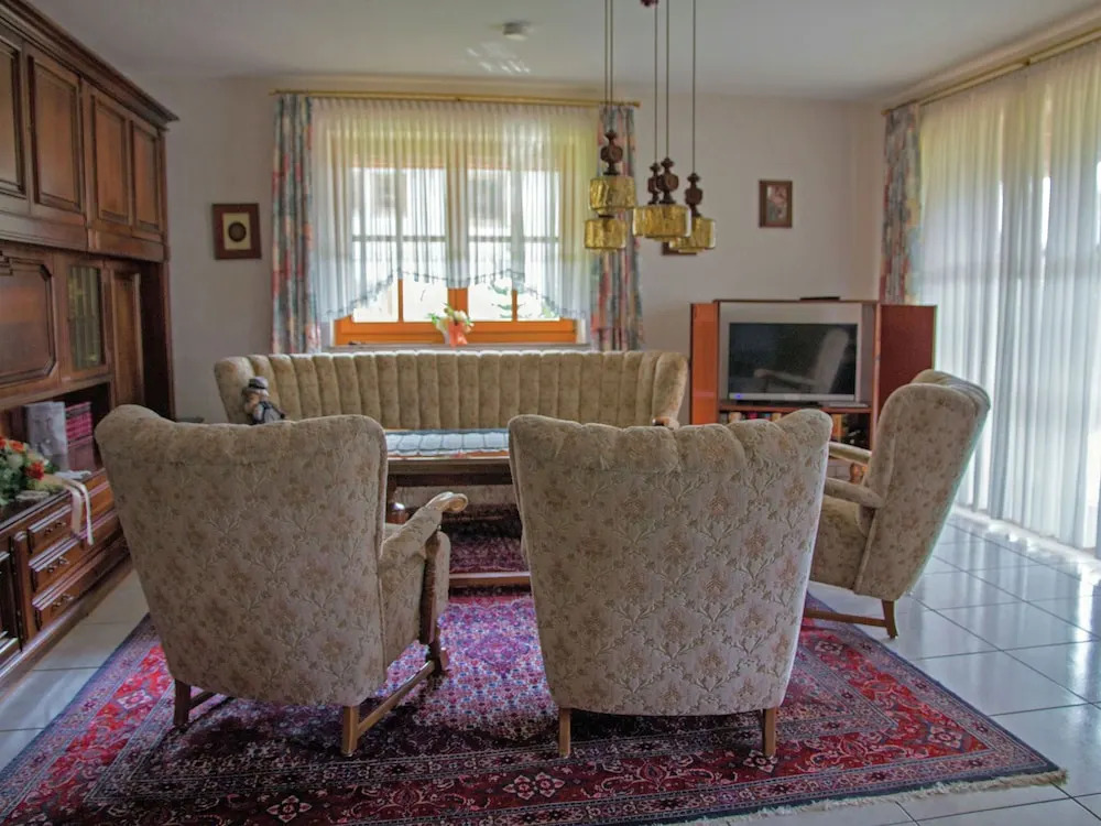 Cozy Apartment in Klosterreichenbach near Ski Area