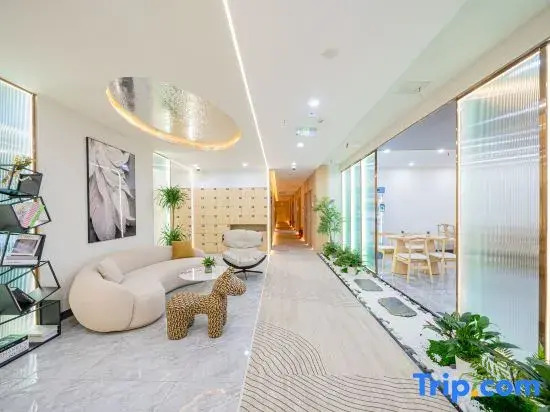 The Qixi Youth Hostel (Shanghai Hongqiao Center Branch)