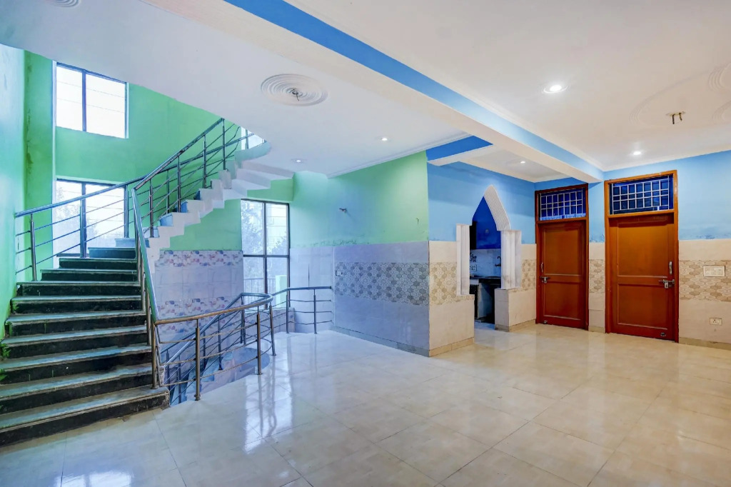 OYO Flagship 77565 akshit residency