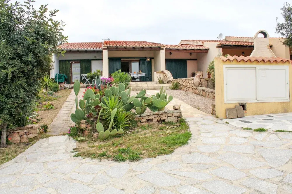 Sardegna Countryside APT! Tennis & Pool