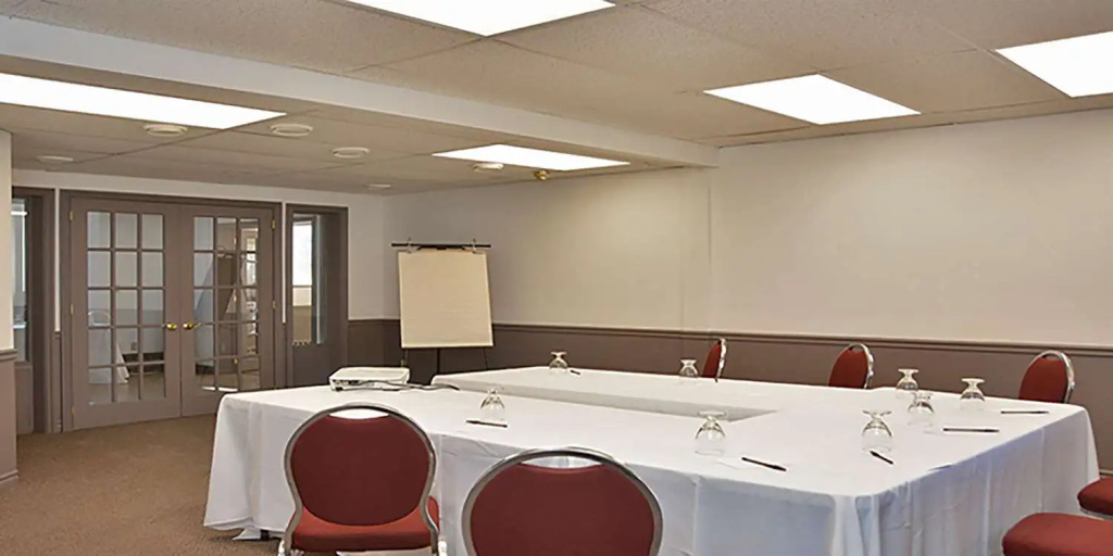 Isaiah Tubbs Resort & Conference Centre