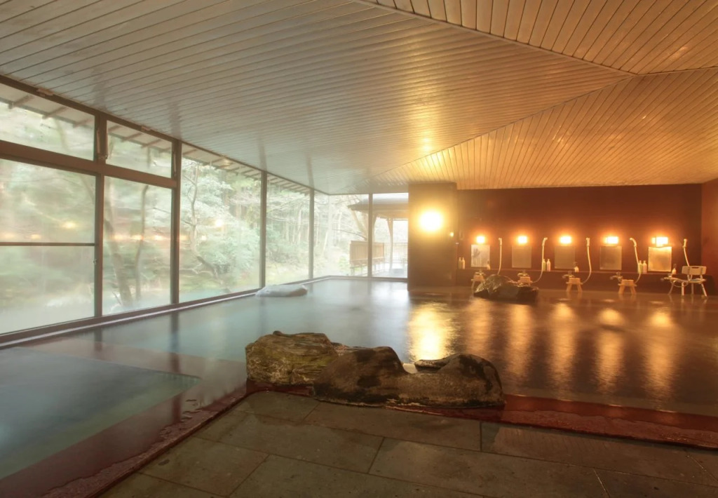 Ooedo Onsen Monogatari Premium Yoshinoya Irokuen
