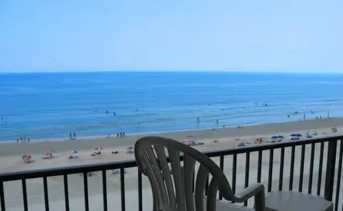 Tropic Shores Resort