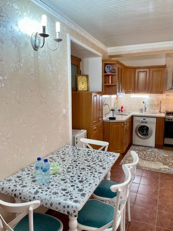 Classic C1 Apartment In The Center With 4 Rooms
