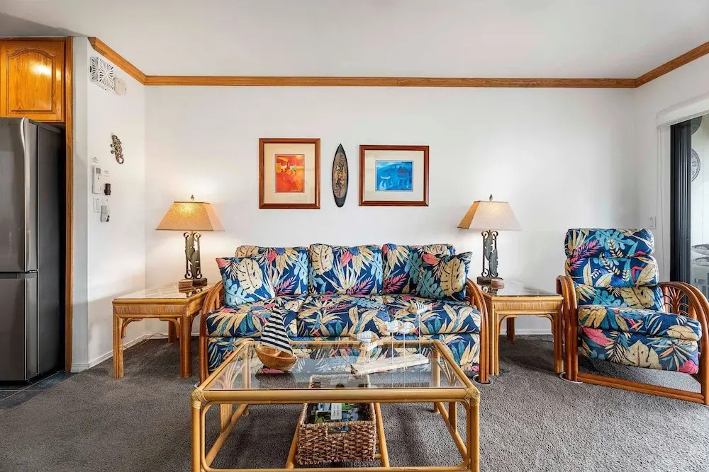 Fully Air-conditioned - Ocean View - Beautifully Renovated- Vrkcv