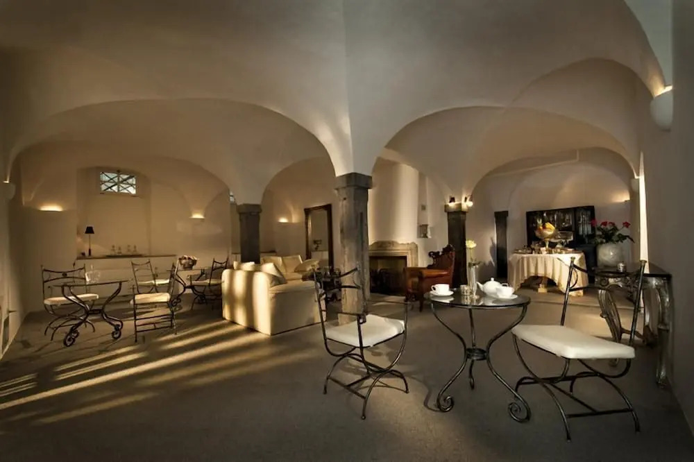 Antiq Palace Residences