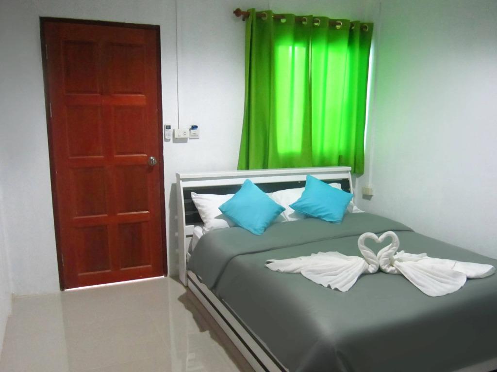 Corner Resort