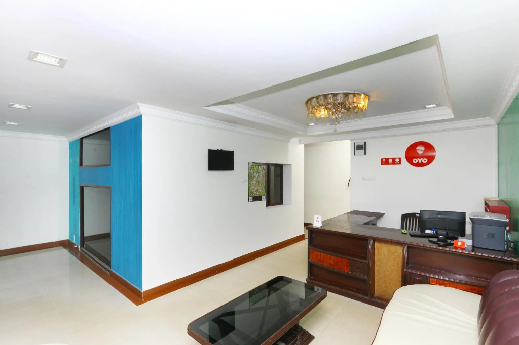OYO 9183 RJ Inn