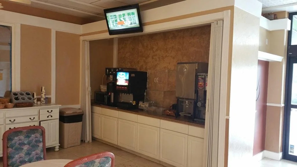 Imperial Swan Hotel and Suites Lakeland