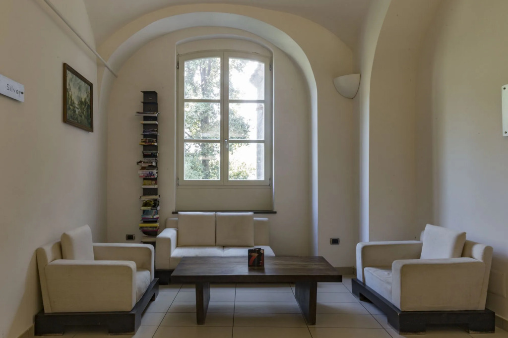 Seven Hostel & Rooms