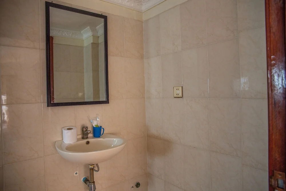Hotel Rajdhani Palace