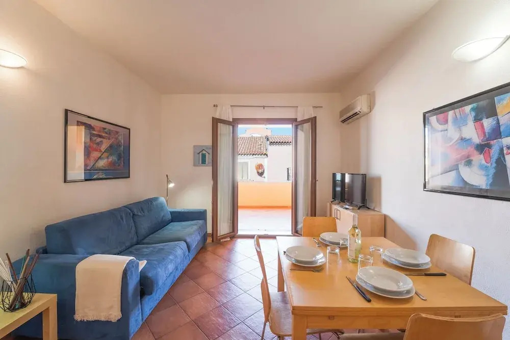 Cristal Blu Apartments In Santa Teresa Gallura