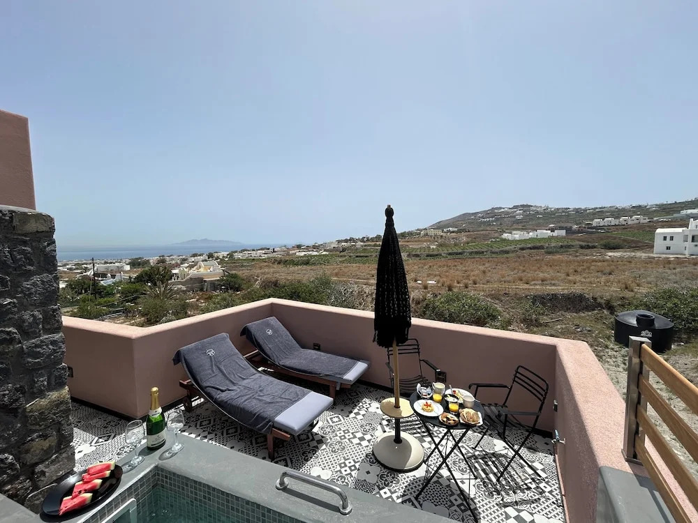 Golden Moments Luxury Stone Villas C