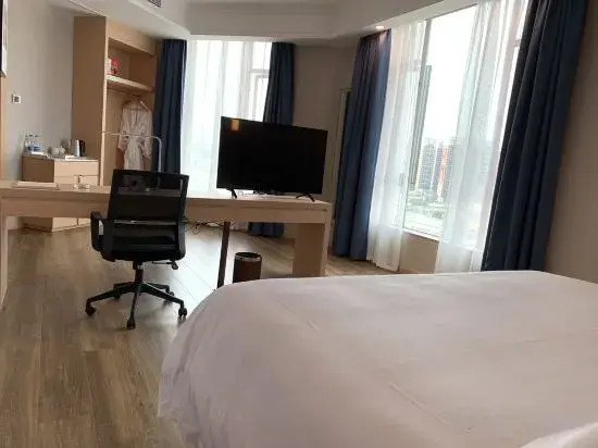 Vienna Zhihao Hotel (Zhongshan Xiaolan High-speed Railway Dongsheng Branch)