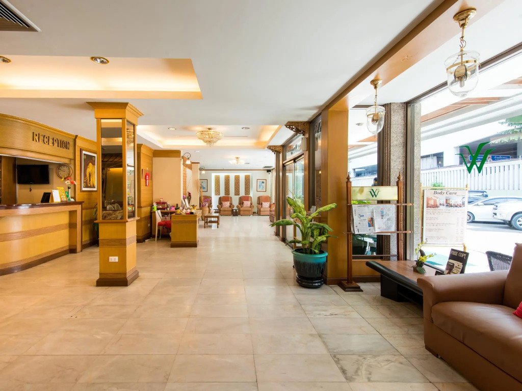Wall Street Inn, Bangkok