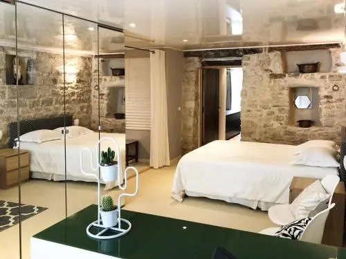 6 Rue Saint-Pierre