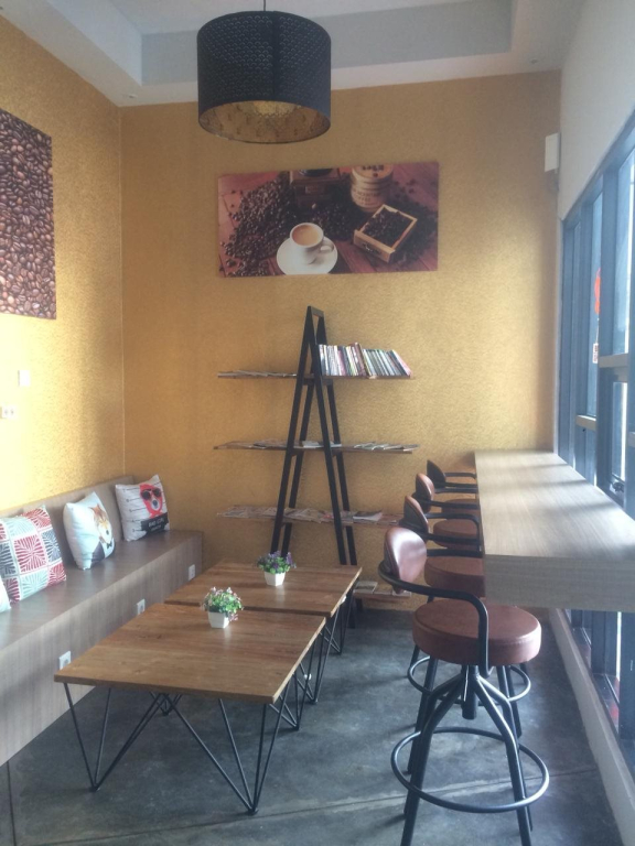 The Batik Bed and Coffee Bandung