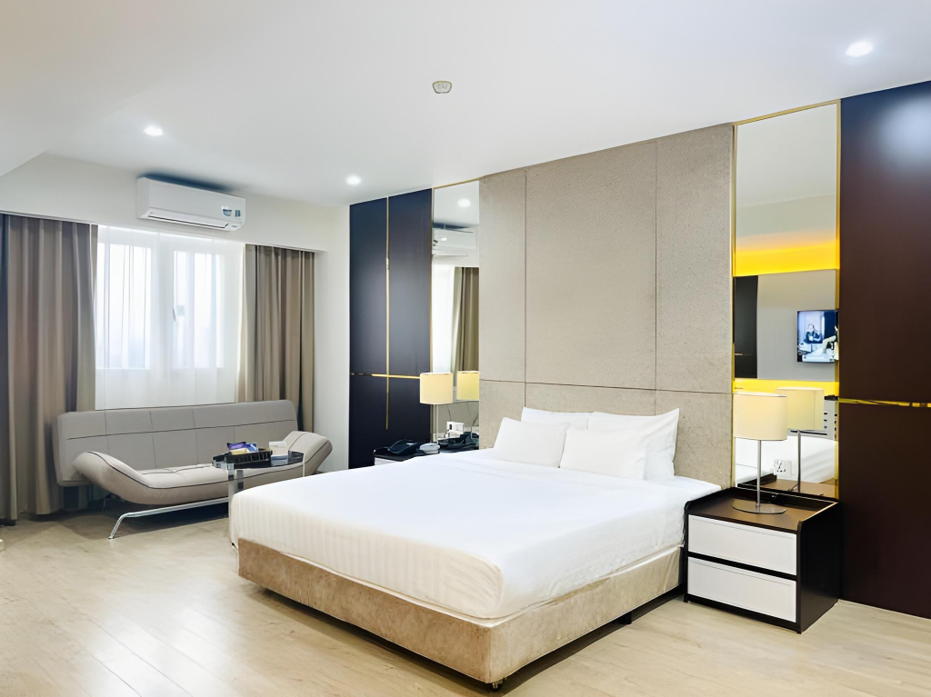 Bao Son International Hotel